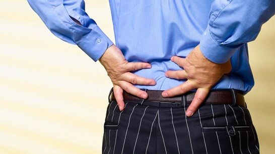Az ágyéki osteochondrosis tünetei és megnyilvánulásai
